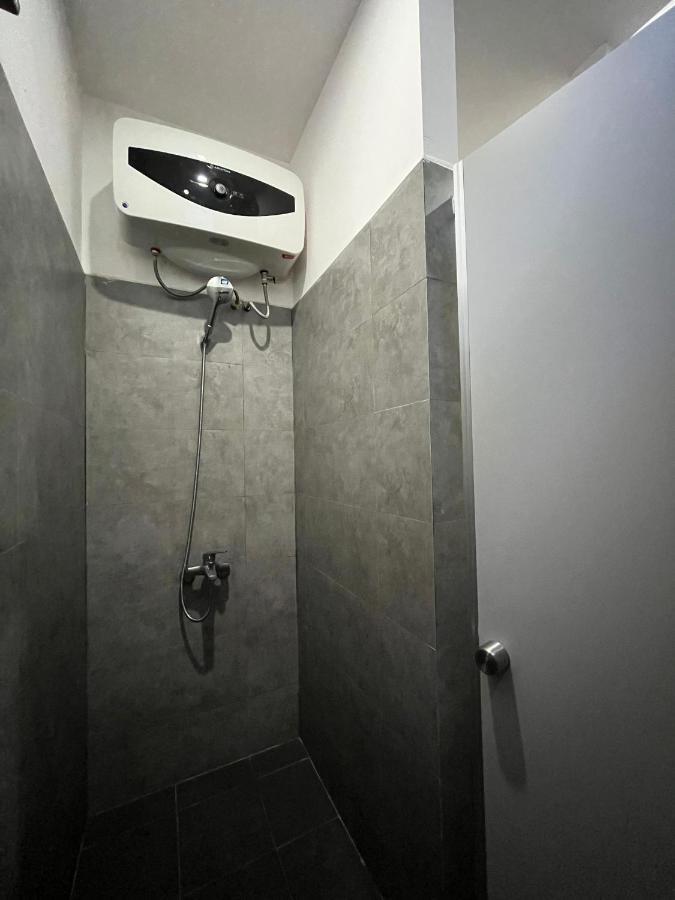 Kha Hostel Hue Bagian luar foto